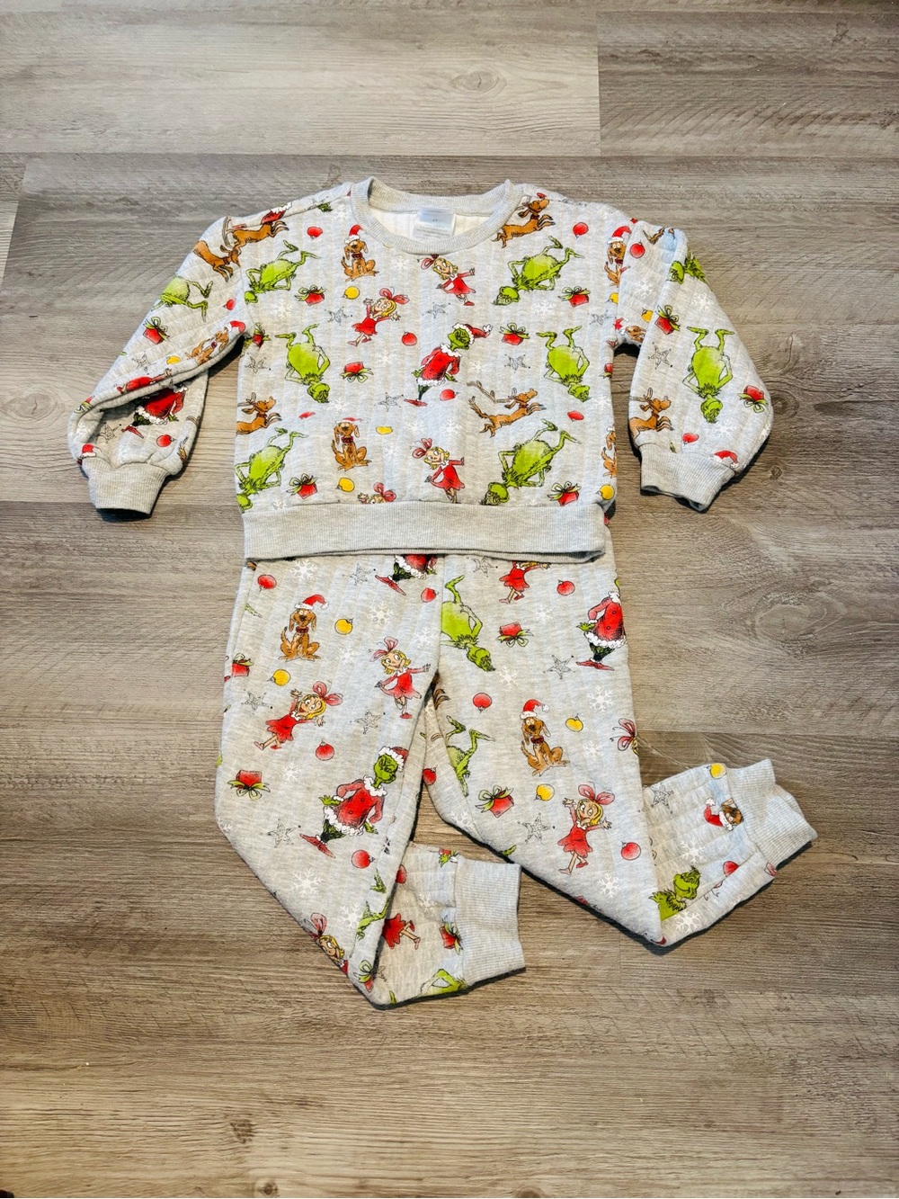 The Grinch Christmas sweater & sweatpants outfit set 4T Kids